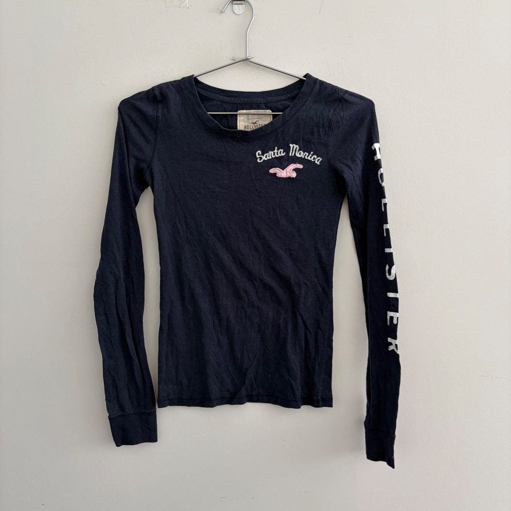 Hollister Santa Monica Long Sleeve Graphic T-Shirt Navy Blue XS